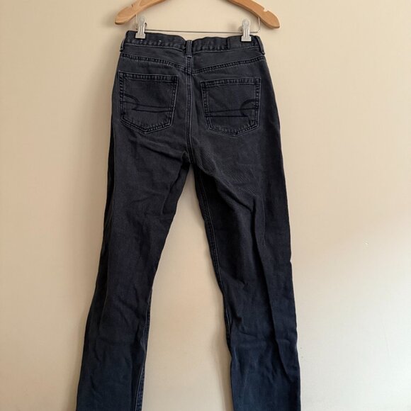 American Eagle Strigid Mom Jean - Picture 5 of 6